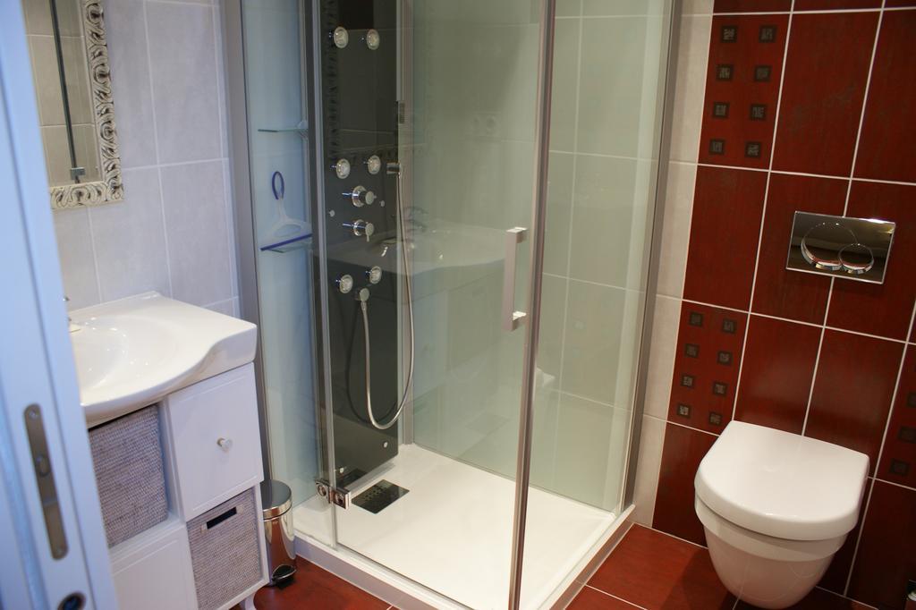Gites Les Bains Riquewihr Room photo